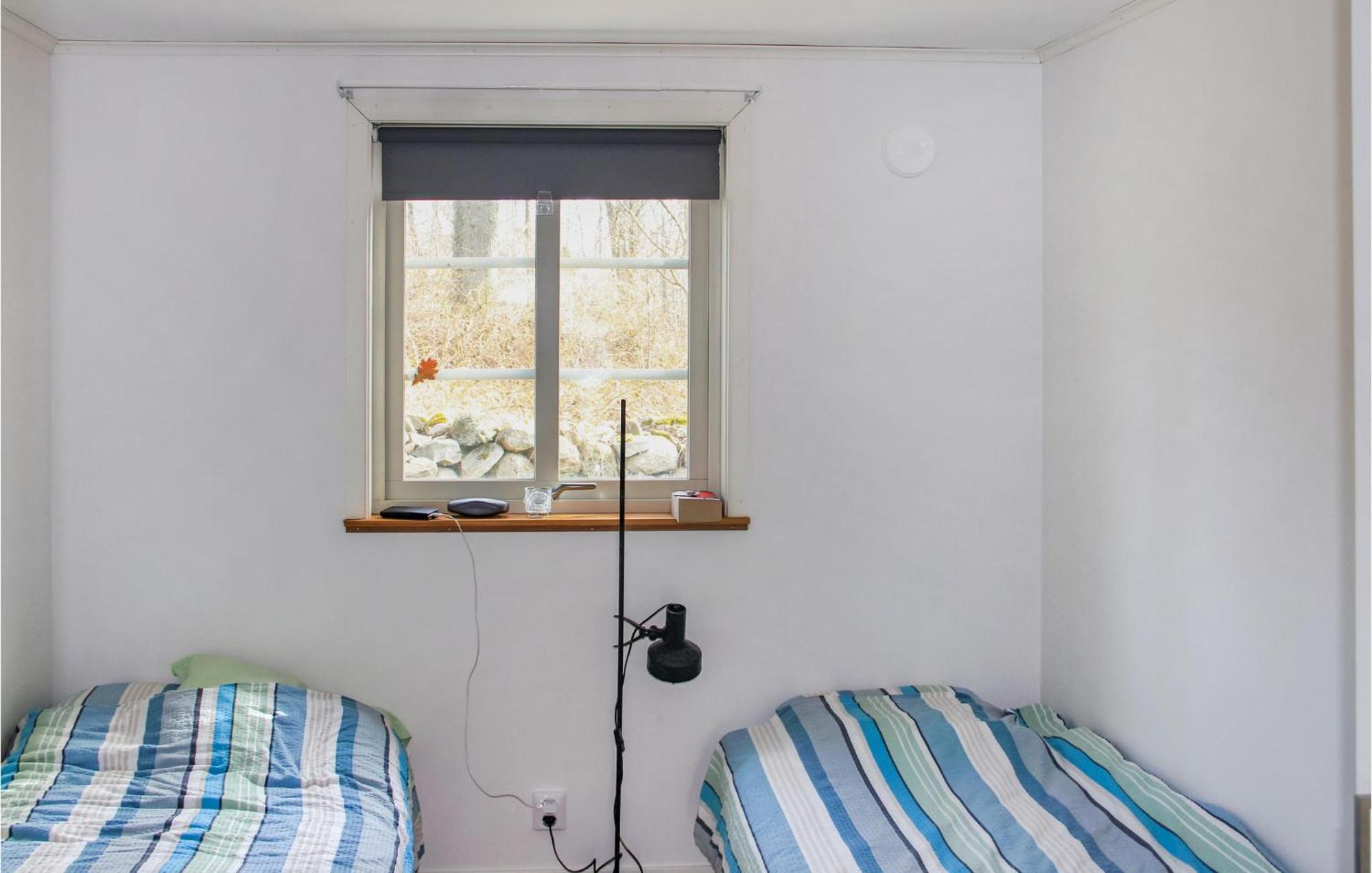 1 Bedroom Lovely Home In Sturkoe Bredavik Kültér fotó